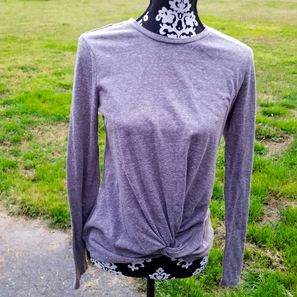 Twist Hem Universal Threads Long Sleeve T